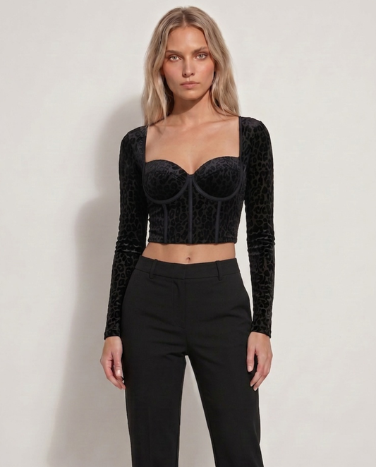 Top crop negro texturizado de manga larga con diseño de corsé y ballenas marcadas - Eutea