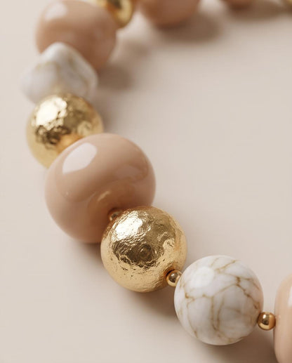 Collar Elara Beige, Blanco y Dorado | Eutea