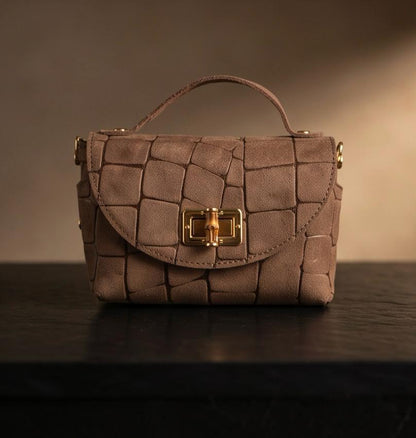 Bolso de piel Trancoso con acabado efecto cocodrilo y cierre dorado