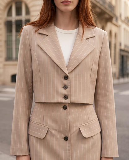 Conjunto Blazer Crop y Shorts Fabra